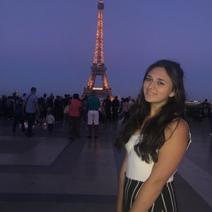 Meet your Posher, Victoria